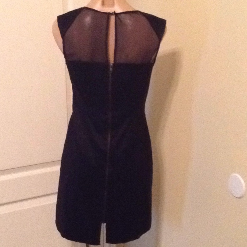 W118 black dress nwt $278.00 - Picture 3 of 4